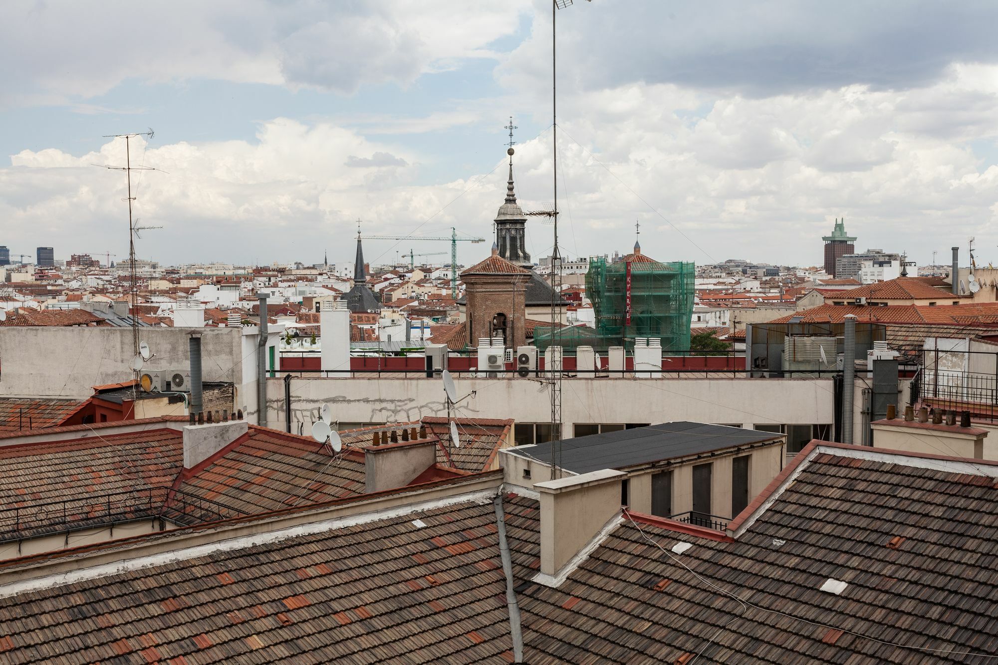 Hostal Josefina-Gran Via Madrid Exterior photo